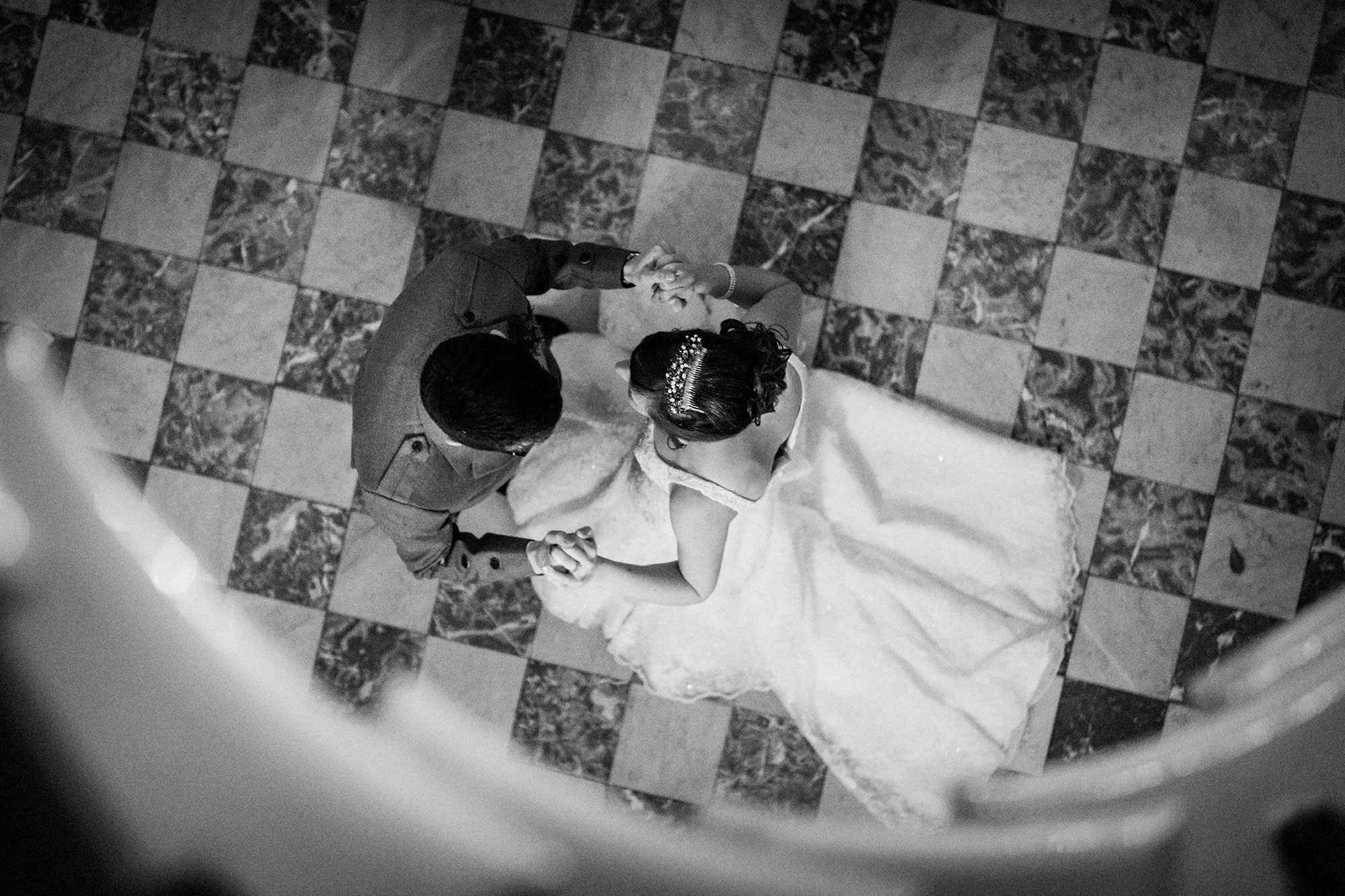 Surgeons Hall Edinburgh wedding portrait