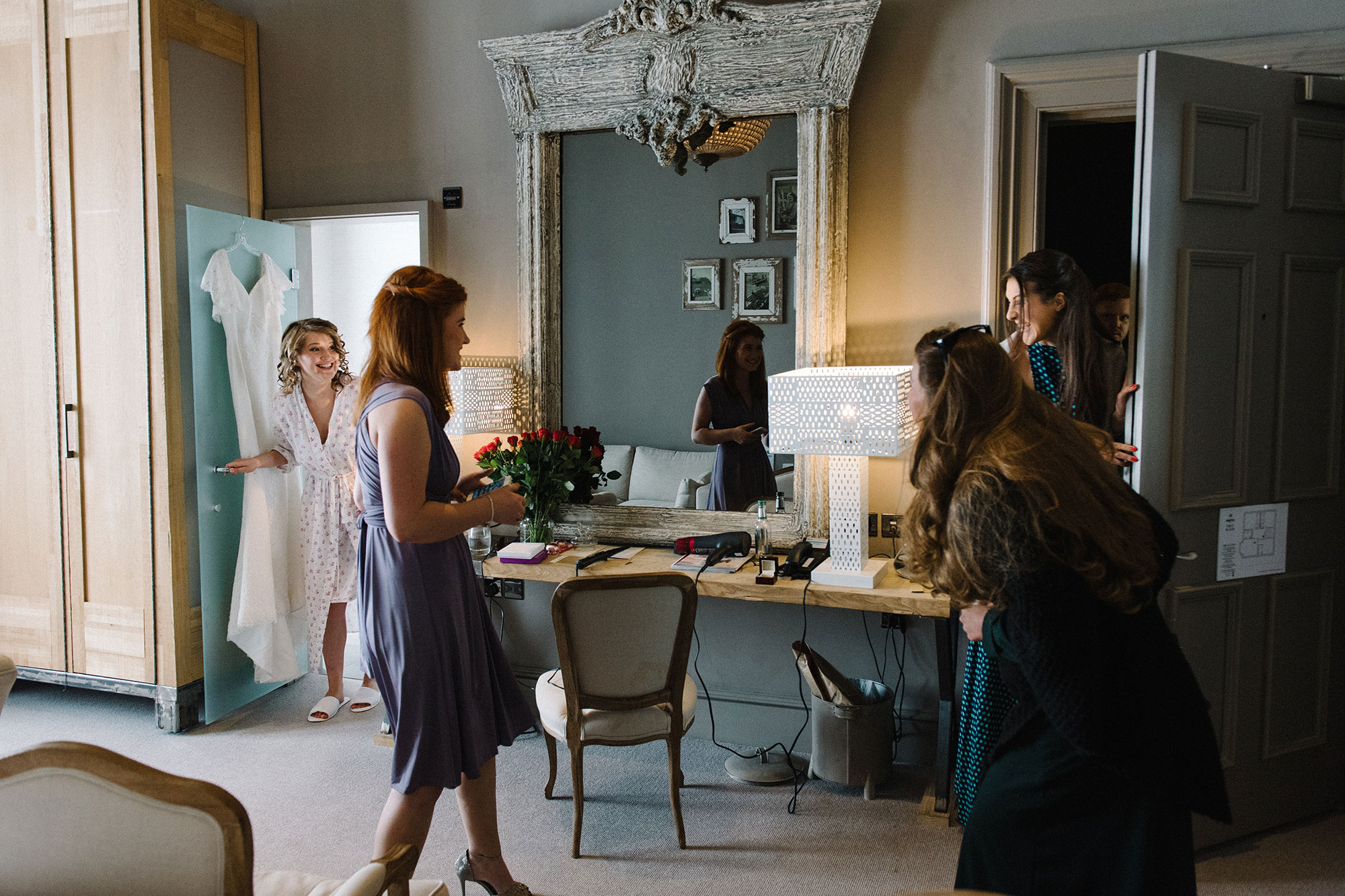 Documentary wedding photographer Edinburgh