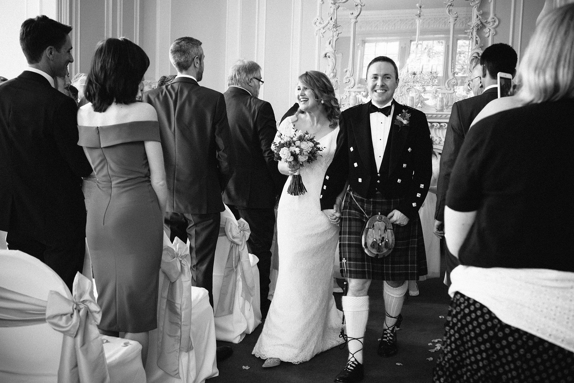 Wedding photos Edinburgh Zoo